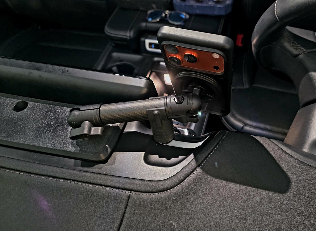 2025+ ONLY Ford Expedition - Universal / Phone Mount